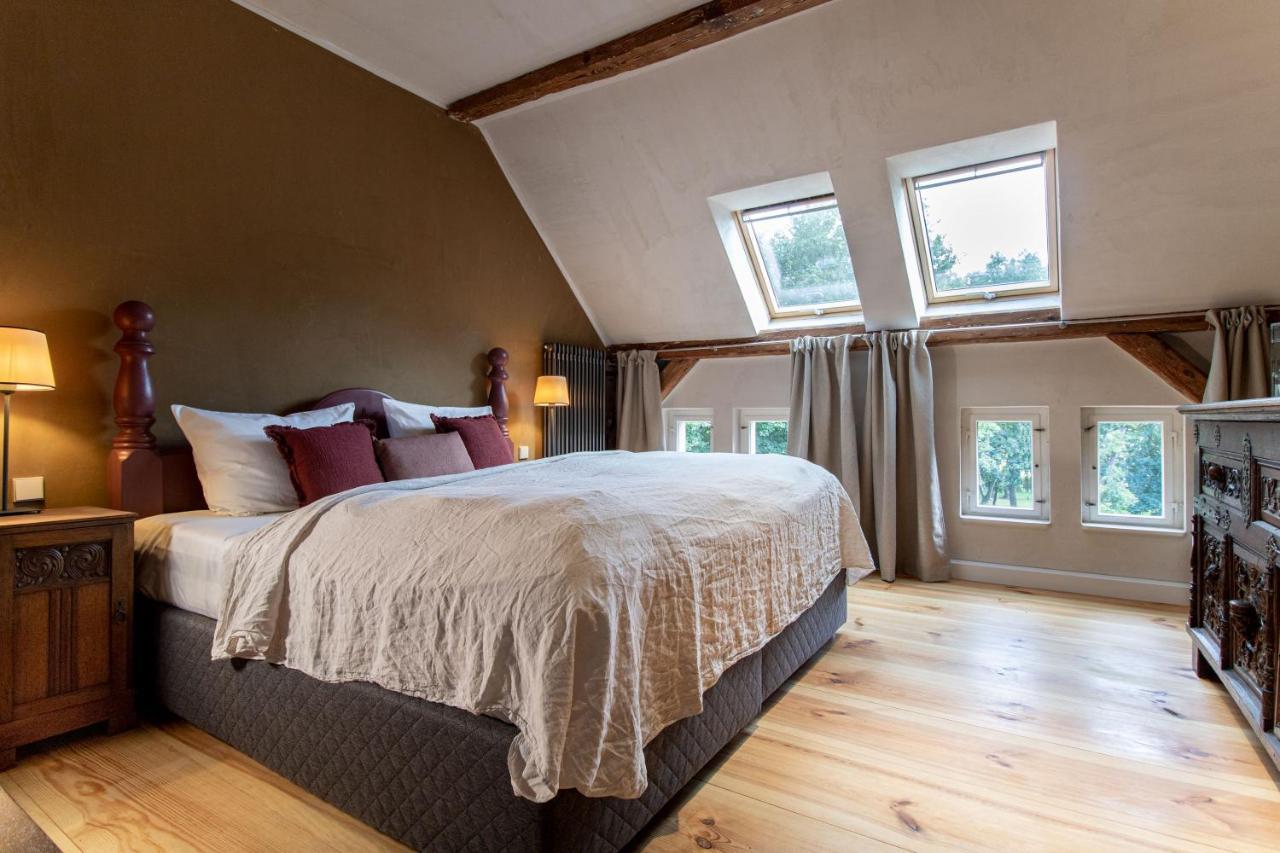 Gutshaus Zarchlin Apartment Barkhagen ภายนอก รูปภาพ