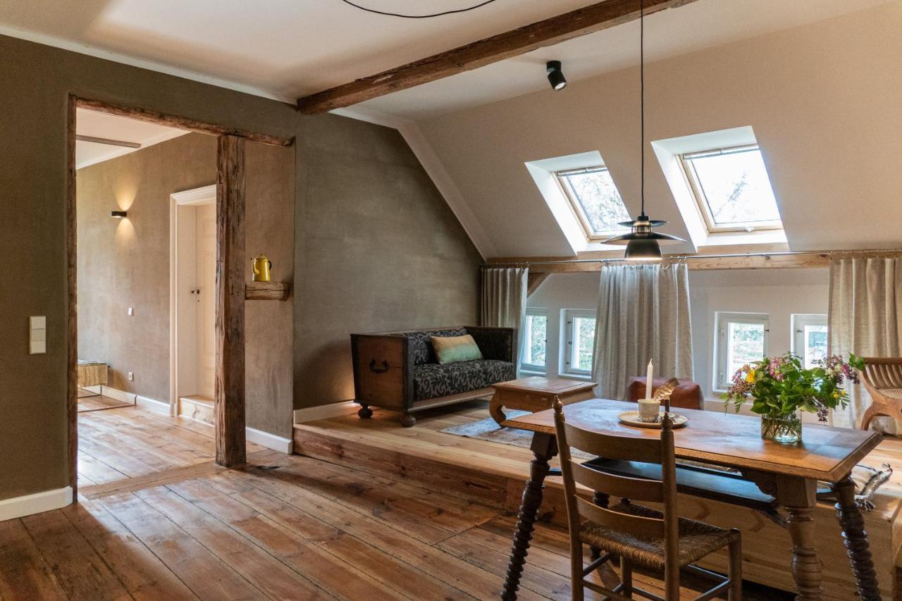 Gutshaus Zarchlin Apartment Barkhagen ภายนอก รูปภาพ